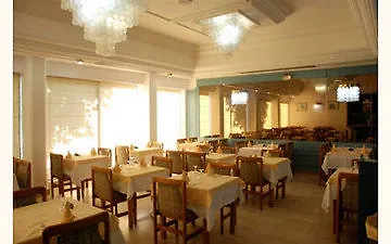 Ambassadeurs Hotel Τύνιδα 3*,